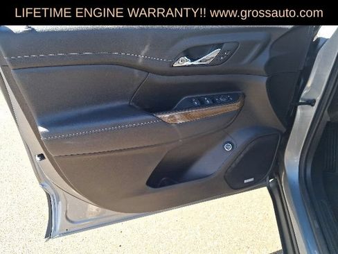 Used 2023 GMC Acadia SLE w/ Driver Convenience Package AWD/4WD image 19