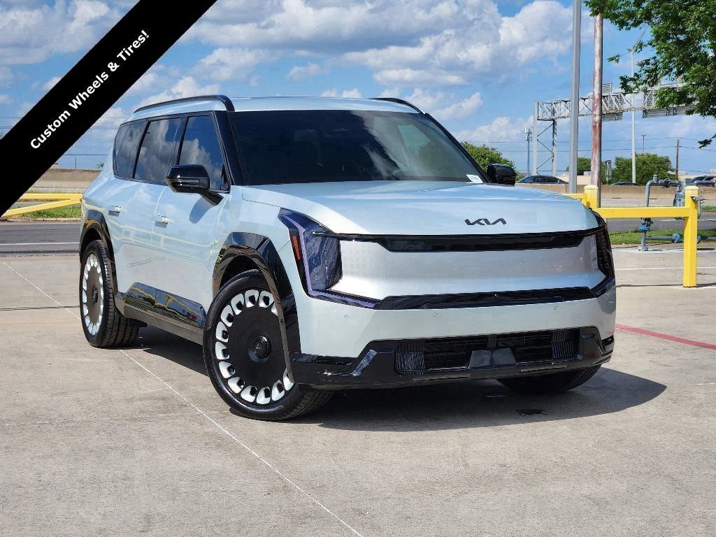 New 2026 Kia EV9 Land w/ Nightfall Edition Package AWD/4WD image 34