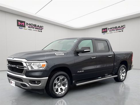 Used 2020 RAM 1500 Big Horn image 3