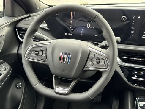 New 2026 Buick Envista Avenir image 24