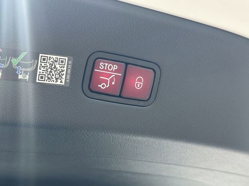 Certified 2024 Mercedes-Benz GLC 300 4MATIC w/ AMG Line image 21