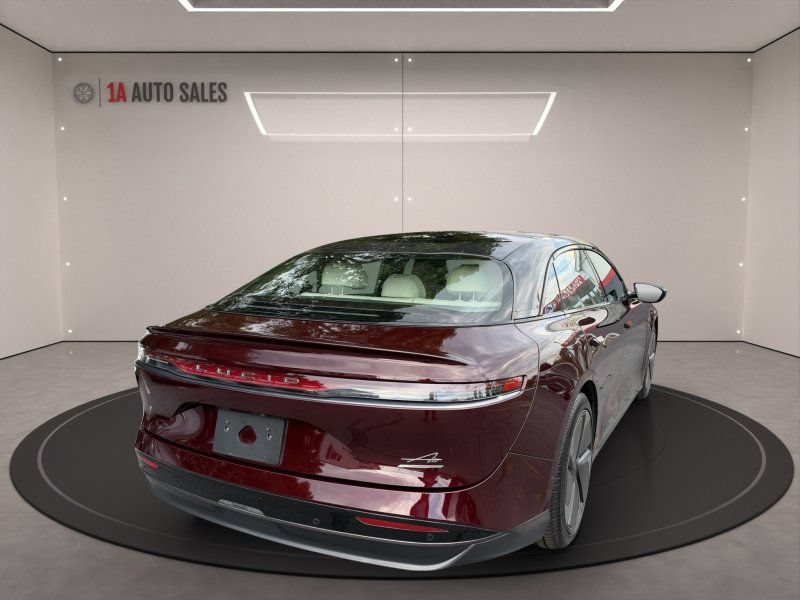 Used 2024 Lucid Air Touring AWD/4WD image 5