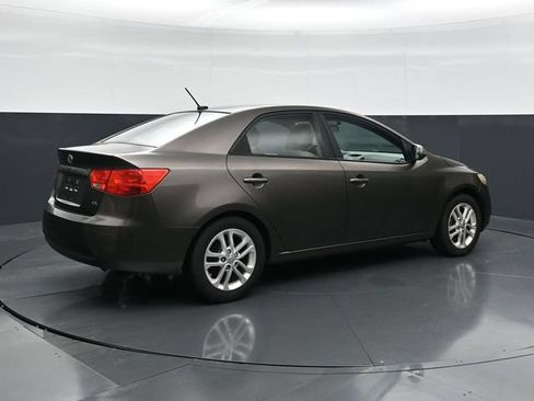 Used 2012 Kia Forte EX w/ Premium Pkg FWD image 2