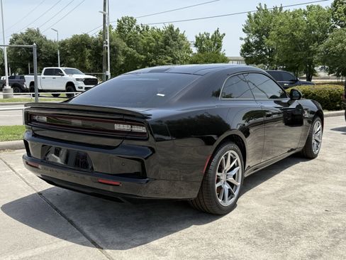 New 2025 Dodge Charger Scat Pack w/ Track Pack image 5