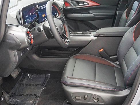 New 2026 Chevrolet Equinox EV RS image 19