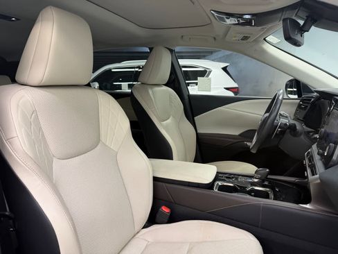 Used 2024 Lexus RX 350 FWD w/ Technology Package image 17