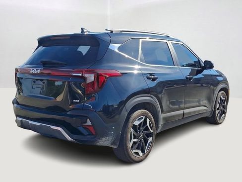 Used 2025 Kia Seltos SX w/ SX Sunroof Package AWD/4WD image 6