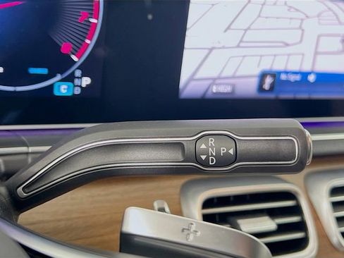 Used 2024 Mercedes-Benz GLE 350 4MATIC image 18