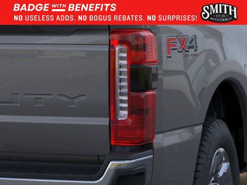 New 2026 Ford F250 Lariat w/ Lariat Premium Package AWD/4WD image 22