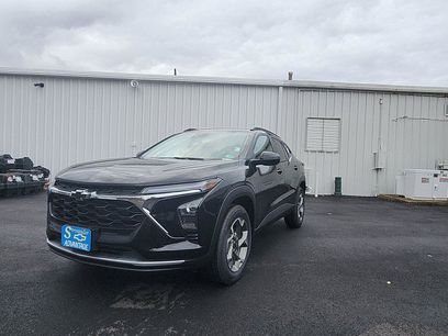 New 2026 Chevrolet Trax LT w/ Driver Confidence Package