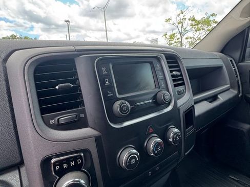 Used 2017 RAM 1500 Express w/ Express Value Package RWD image 8