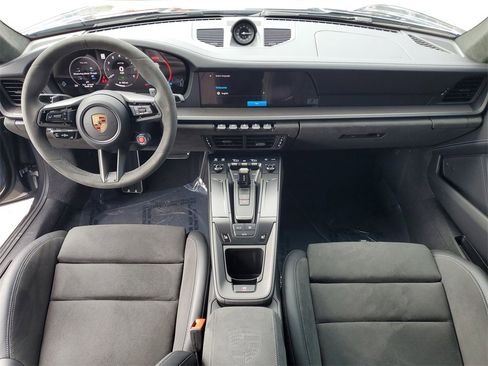 Used 2025 Porsche 911 Carrera 4 GTS image 20