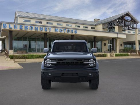 New 2025 Ford Bronco Outer Banks image 6