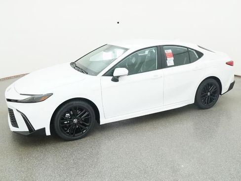 New 2026 Toyota Camry SE image 35