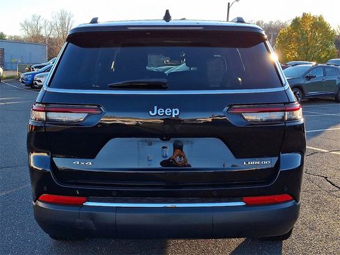 Used 2023 Jeep Grand Cherokee L Laredo image 5