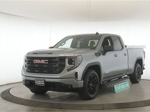 Used 2024 GMC Sierra 1500 Elevation image 10