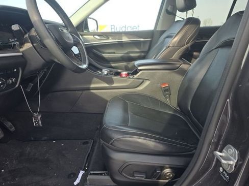 Used 2022 Jeep Grand Cherokee Limited 4xe image 9