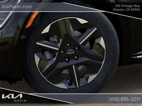 New 2025 Kia EV6 Wind image 9