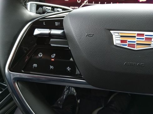 Used 2026 Cadillac Escalade ESV Sport w/ LPO, ONYX Package image 21