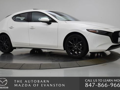 Certified 2025 MAZDA MAZDA3 2.5 S Hatchback w/ Premium Pkg image 9