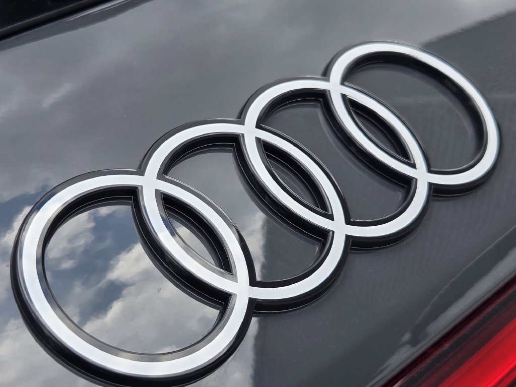 New 2027 Audi Q6 e-tron Premium AWD/4WD image 14