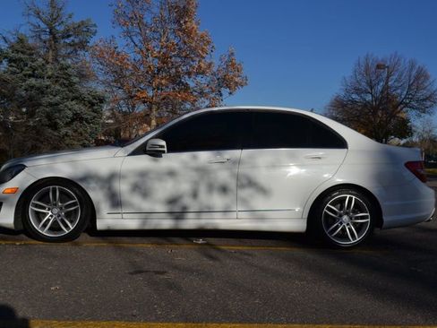Used 2013 Mercedes-Benz C 300 4MATIC Sedan image 8