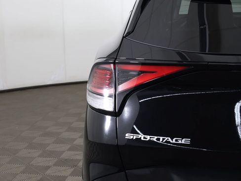 Used 2024 Kia Sportage EX FWD image 15