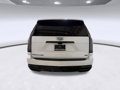 Certified 2025 Cadillac Escalade Sport w/ Touring Package AWD/4WD image 8