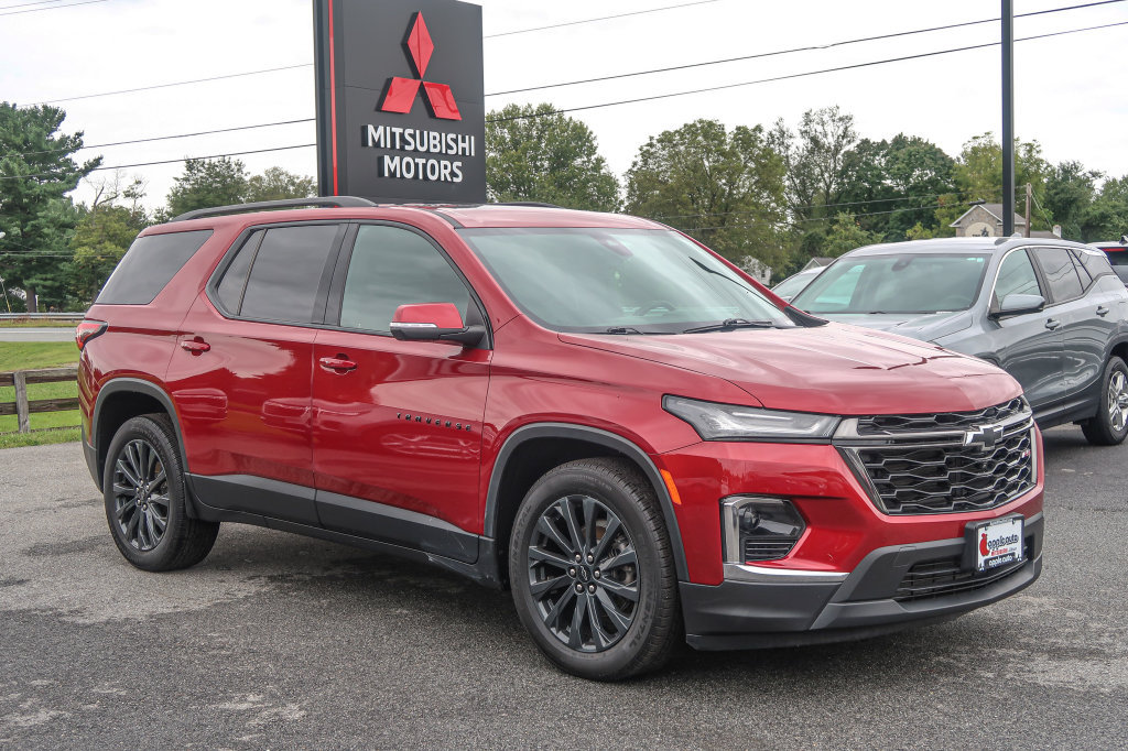 Used 2023 Chevrolet Traverse RS AWD/4WD image 7