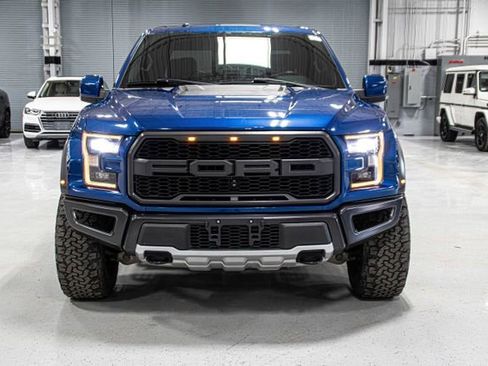 Used 2018 Ford F150 Raptor w/ Equipment Group 802A Luxury image 3