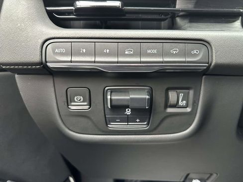 Used 2021 Cadillac Escalade Premium Luxury w/ Driver Assist Tech Package image 53