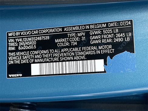 Used 2025 Volvo XC40 B5 Ultra w/ Protection Package Premier image 27