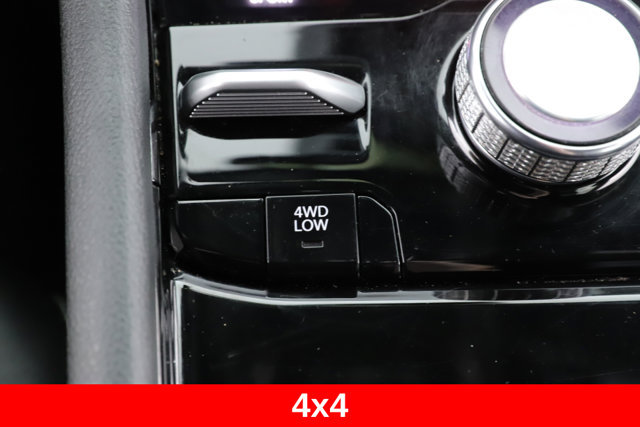 Used 2025 Jeep Grand Cherokee Overland w/ Adv Protech Group III AWD/4WD image 28