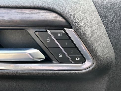 New 2025 GMC Sierra 2500 SLT w/ SLT Premium Package image 25