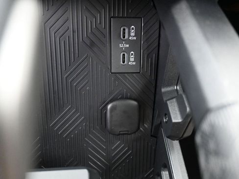 Certified 2025 Toyota 4Runner Limited image 24