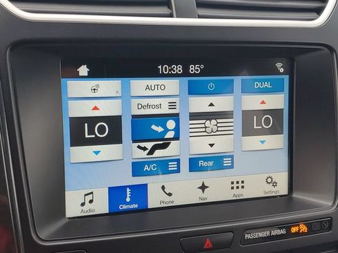 Used 2017 Ford Explorer XLT w/ Equipment Group 202A FWD image 29