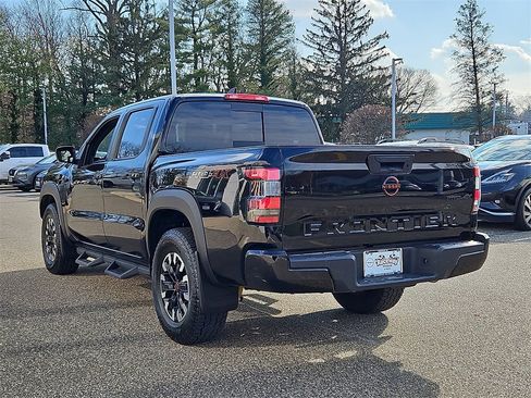 Certified 2024 Nissan Frontier PRO-4X w/ Off-Road Protection Package image 5