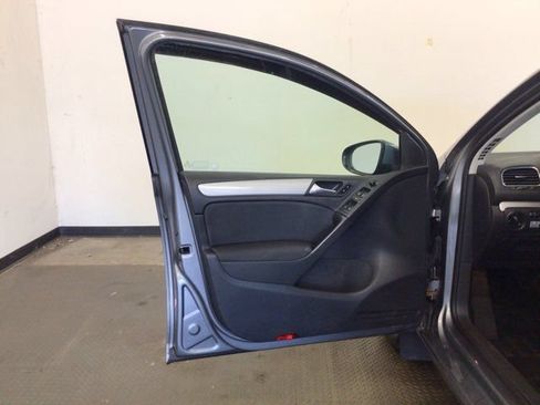 Used 2014 Volkswagen Golf TDI FWD image 7