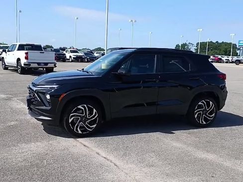 New 2026 Chevrolet TrailBlazer RS w/ Convenience Package AWD/4WD image 4
