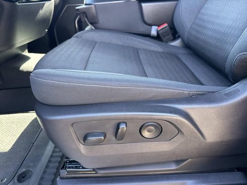 Used 2025 Chevrolet Silverado 1500 LT Trail Boss w/ Protection Package AWD/4WD image 18