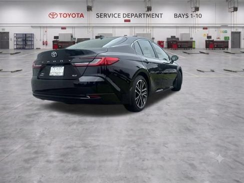 Used 2026 Toyota Camry XLE w/ Premium Plus Package AWD/4WD image 6