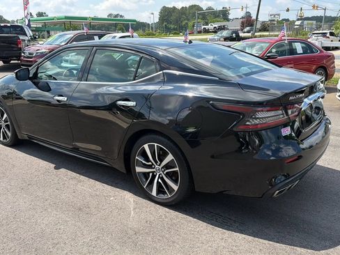 Used 2020 Nissan Maxima 3.5 SV w/ Floor Mat Group FWD image 3