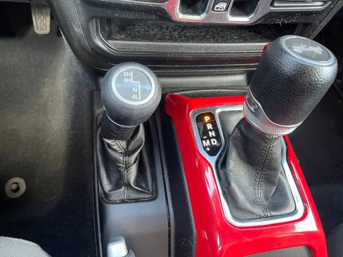 Used 2020 Jeep Wrangler Unlimited Sport AWD/4WD image 20