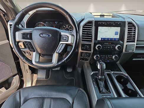 Used 2019 Ford F150 Platinum w/ Equipment Group 701A Luxury AWD/4WD image 13