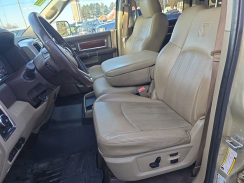 Used 2011 RAM 2500 Laramie w/ HD Snow Plow Prep Group image 10