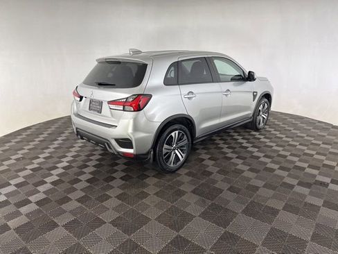 Used 2023 Mitsubishi Outlander Sport SE AWD/4WD image 5