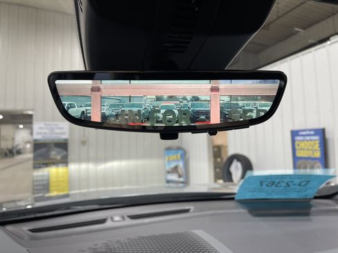 New 2026 GMC Acadia AT4 w/ Luxury Package AWD/4WD image 22