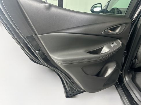 Used 2025 Buick Encore GX Preferred image 27