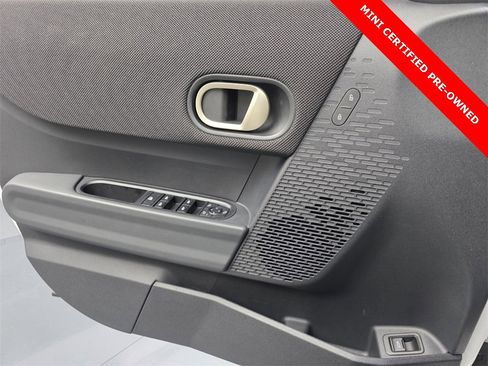 Used 2025 MINI Cooper S image 26