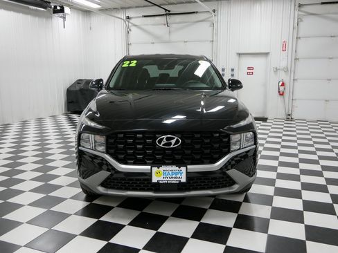 Used 2022 Hyundai Santa Fe SE image 8